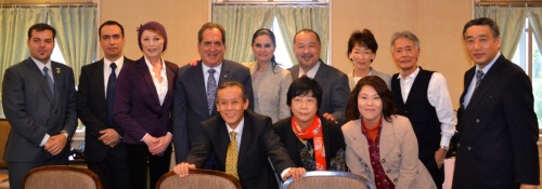 Reunión con la asociación Puentes de Amistad en Kanagawa 