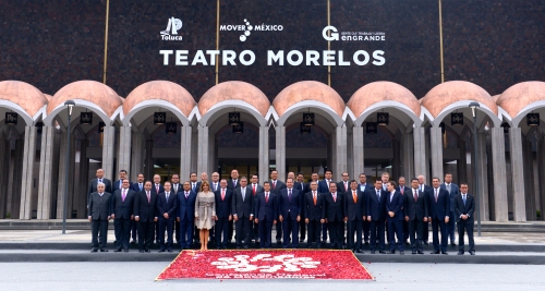 Foto oficial en el Teatro Morelos, de Toluca